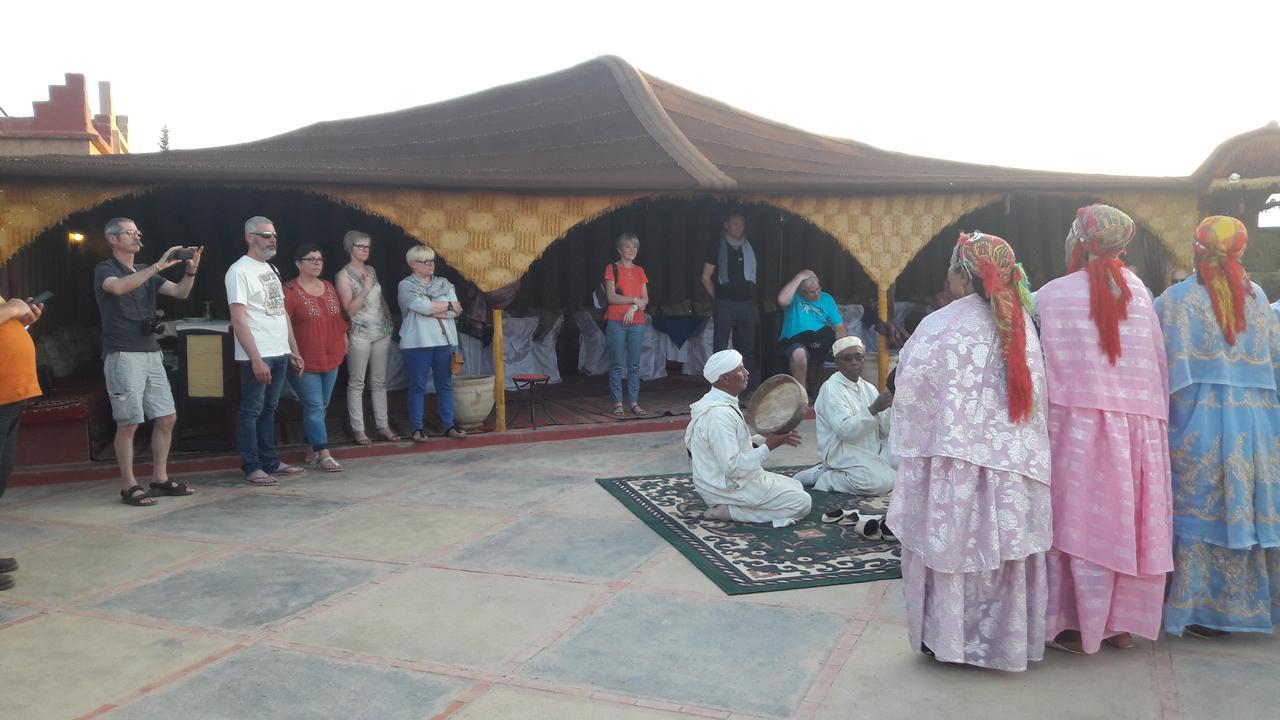 Dar Alfourssane Ferme D'Hote Ouarzazate Exterior foto